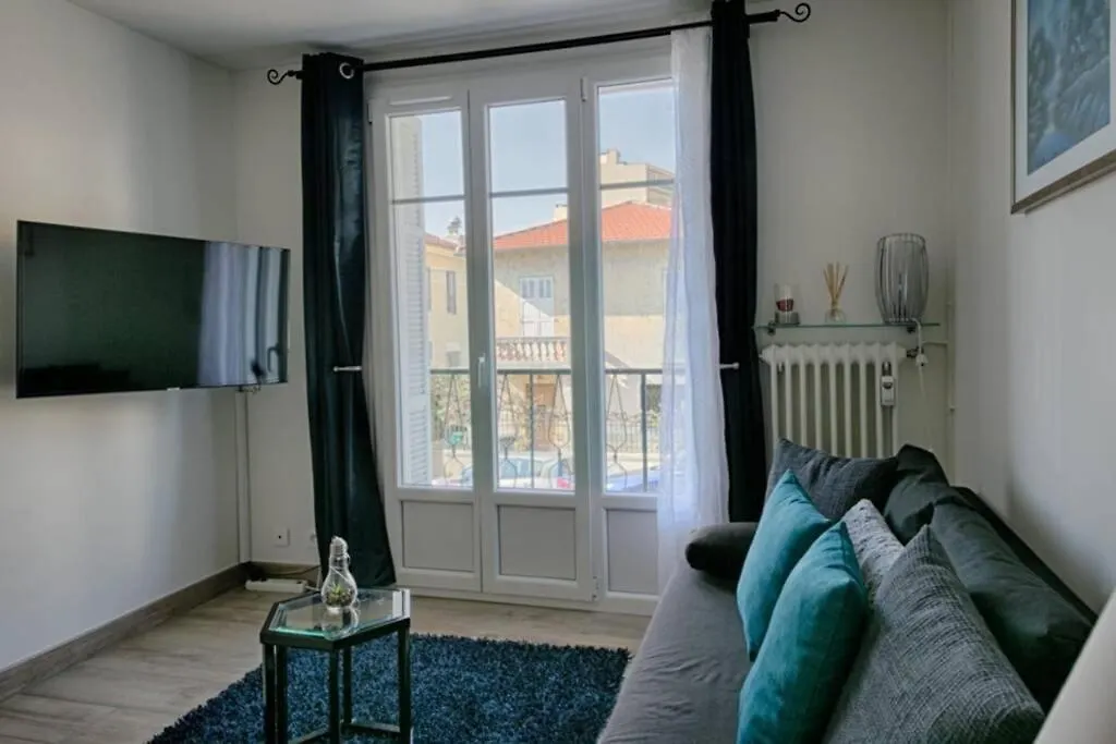 Charme Et Confort Pour Vos Vacances Sur Nizza 0*,  Franciaország